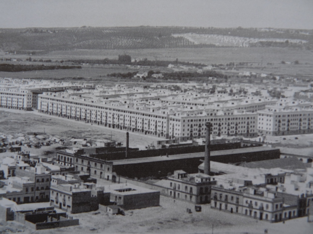 D00306. Sustitución de la industria azulejera por núcleos residenciales en el sector occidental de Sevilla