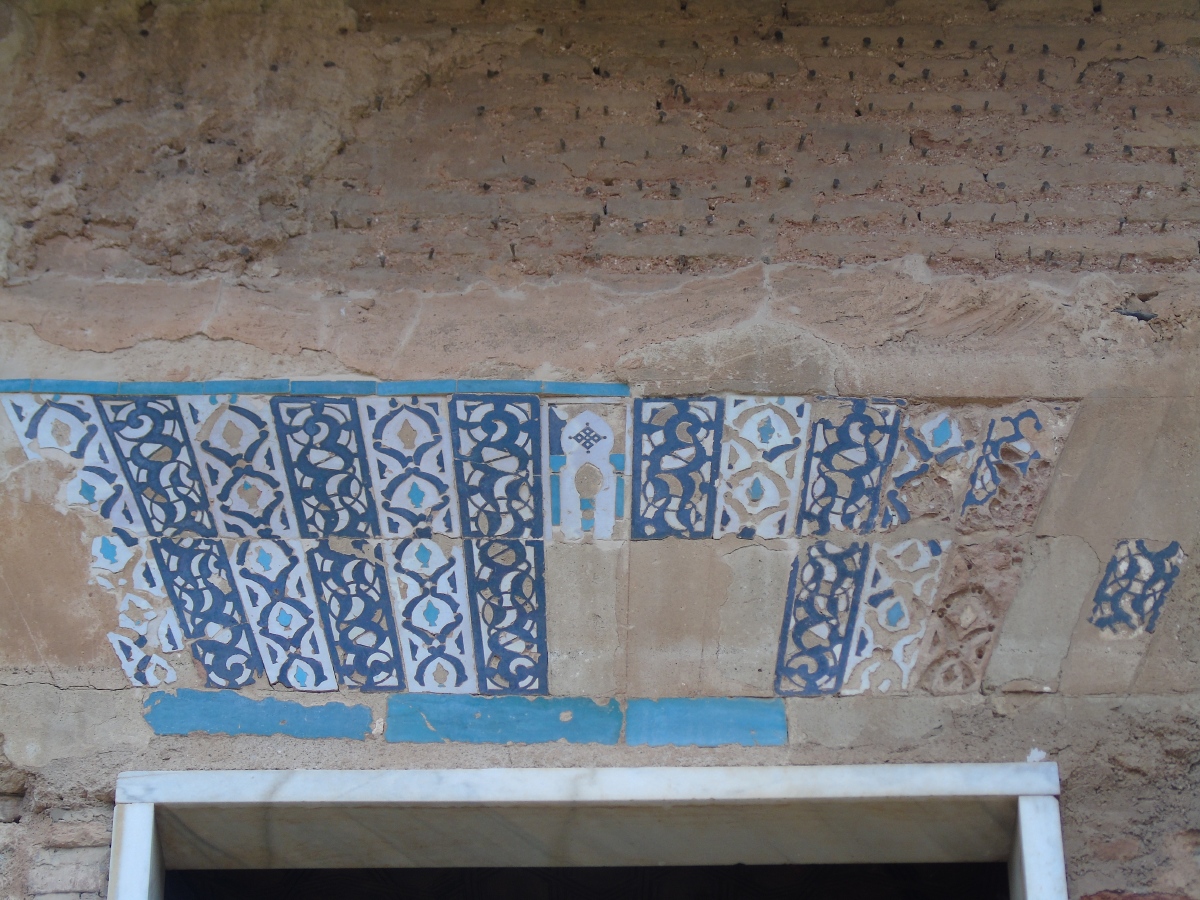 00039. Panel decorativo en dintel. Generalife. Alhambra. Granada.