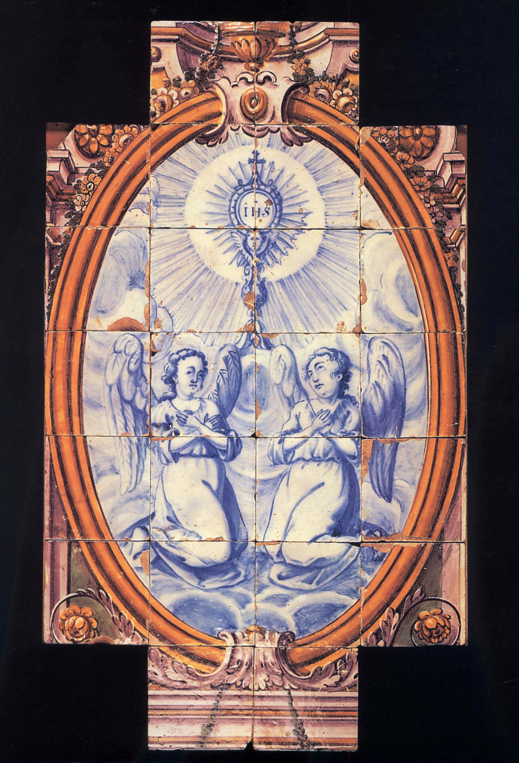 00515. Fragmento de zócalo con escena sacramental. Colección Carranza.