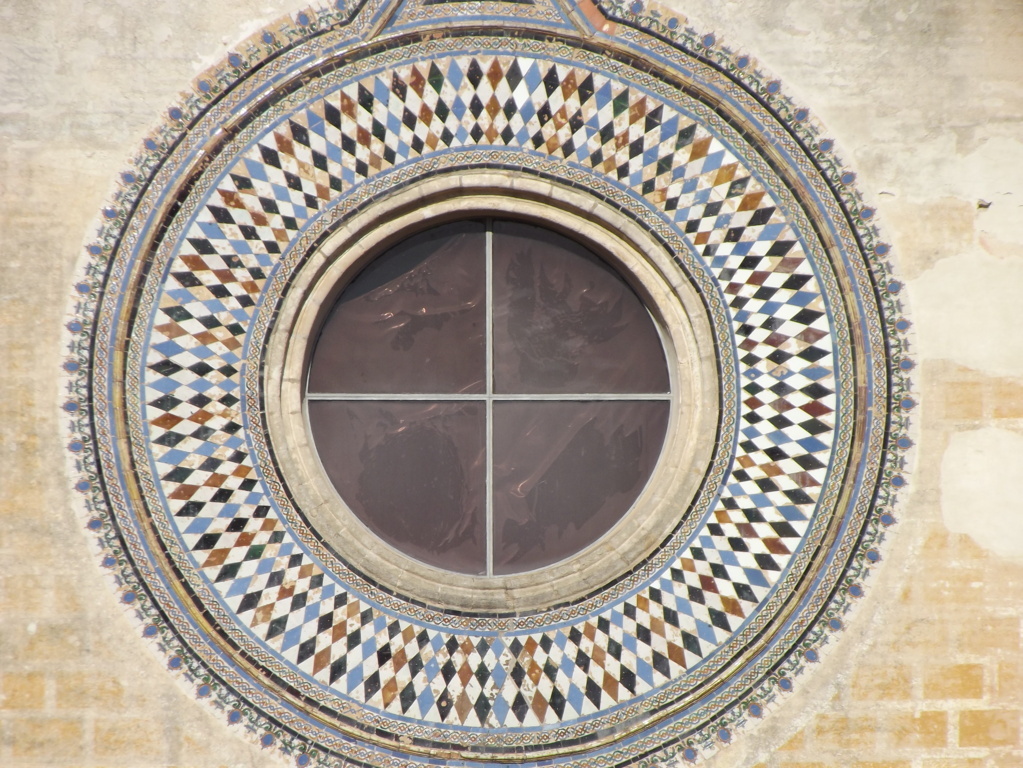 D00191. Un diseño de mosaico romano en la cerámica sevillana del siglo XVI