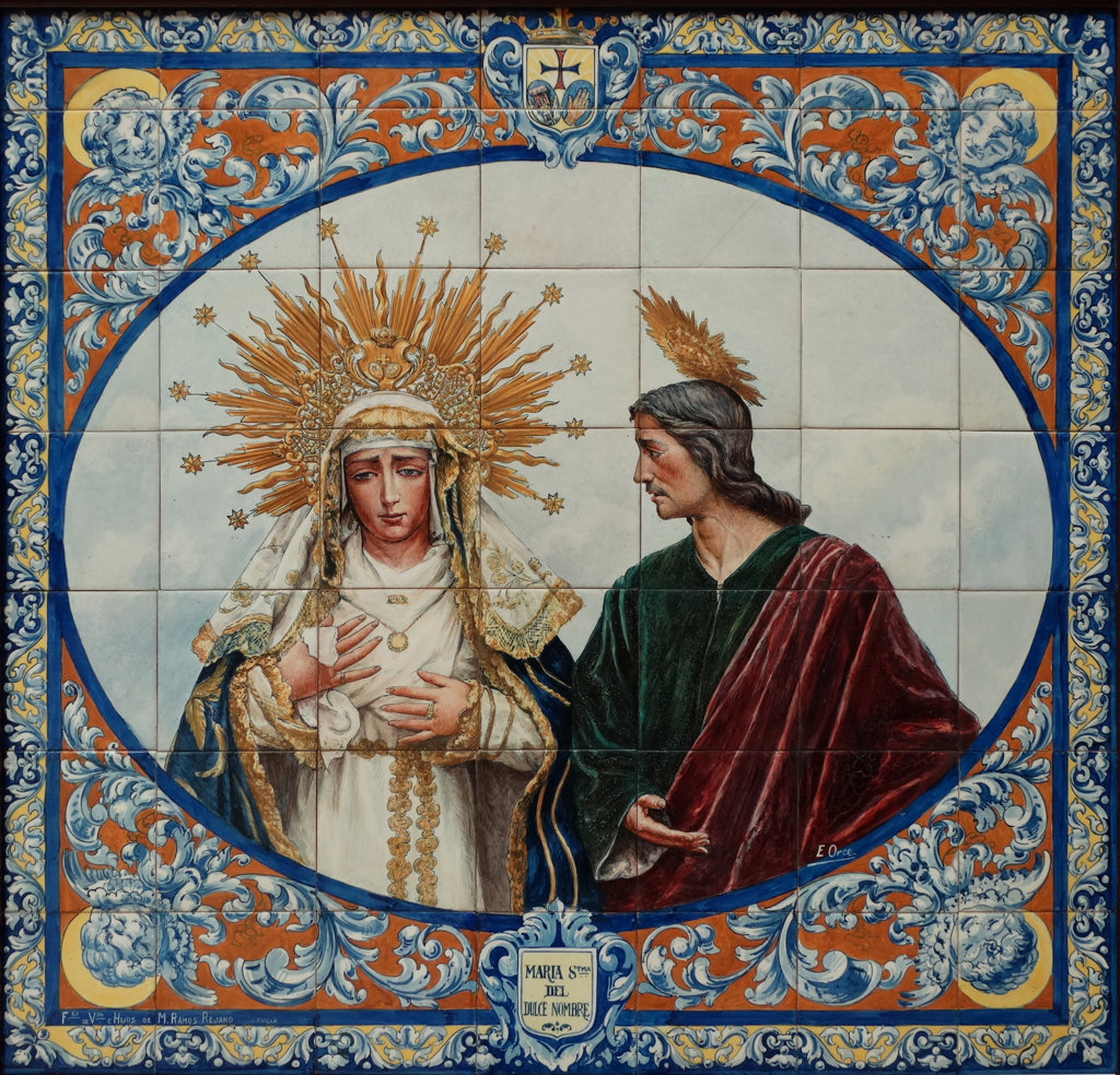 01094. Retablo cerámico. Virgen del Dulce Nombre y San Juan Evangelista. Sevilla.