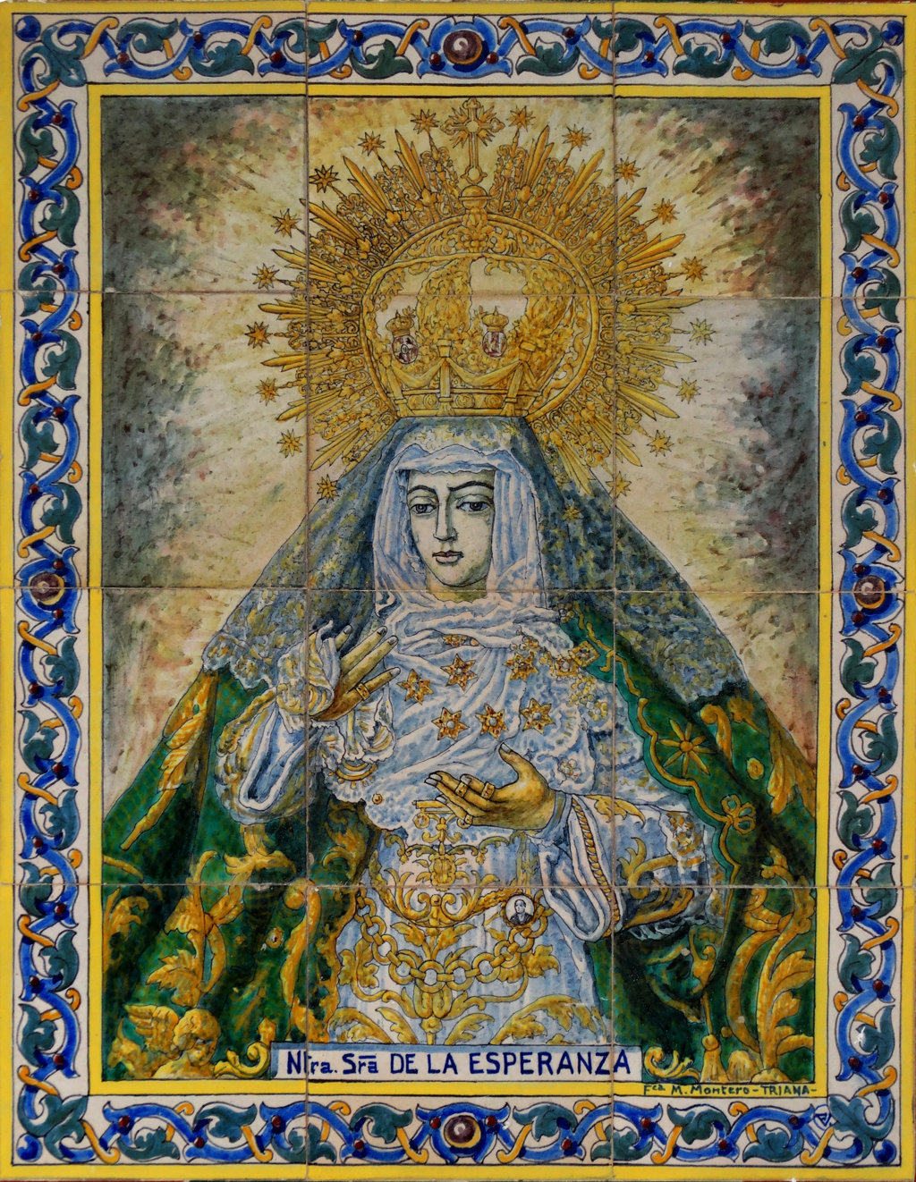 01150. Retablo cerámico. Virgen de la Esperanza Macarena. Sevilla.