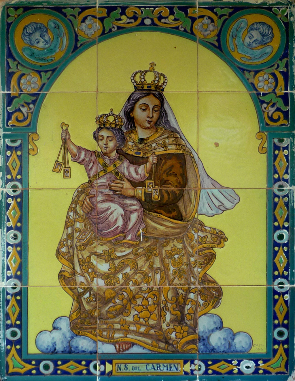 01197. Retablo cerámico. Virgen del Carmen. Hacienda El Granadillo. Utrera. Sevilla.