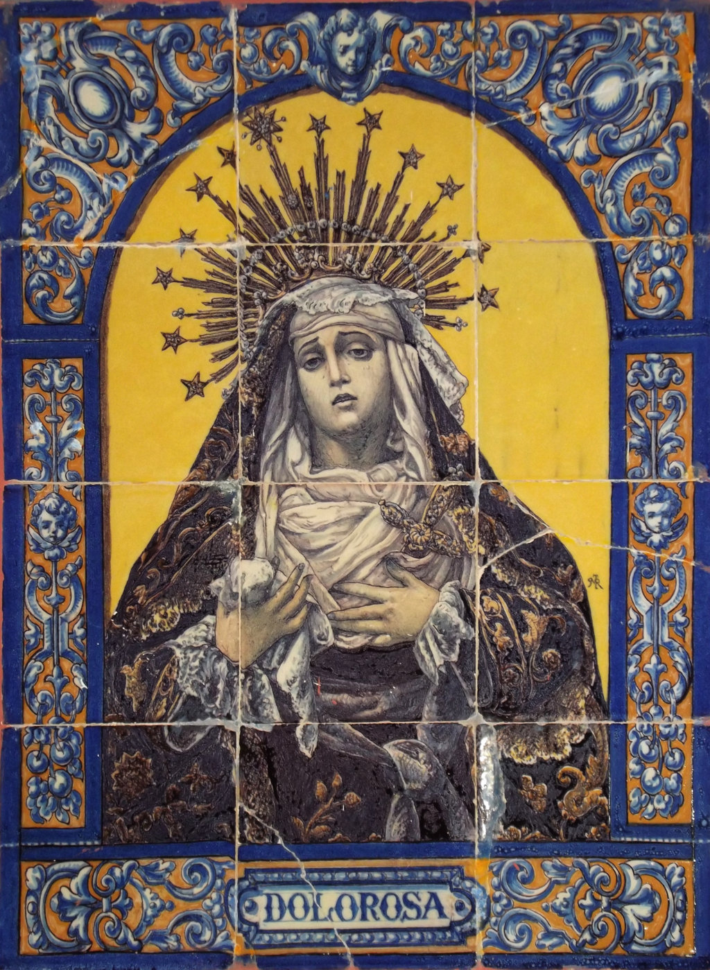 01418. Retablo cerámico. Virgen de los Dolores. Sevilla.