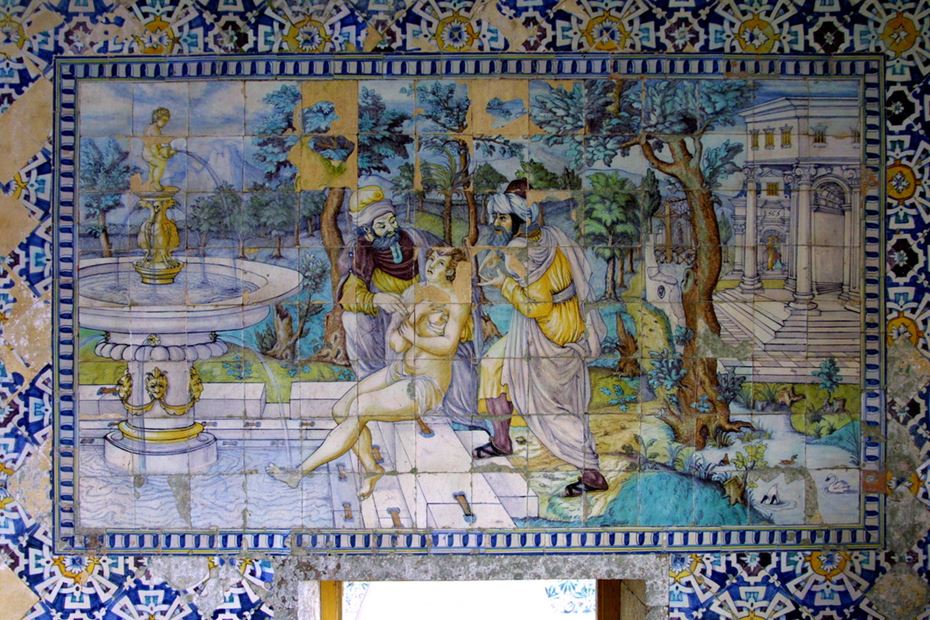 D00157. The 16th century azulejo panels of the Loggia of the River Gods in the Palácio da Bacalhôa