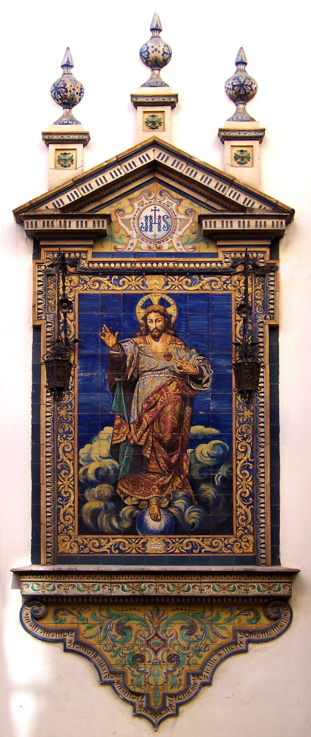 02662. Retablo cerámico. Sagrado Corazón de Jesús. Iglesia del Sagrado Corazón. Sevilla.