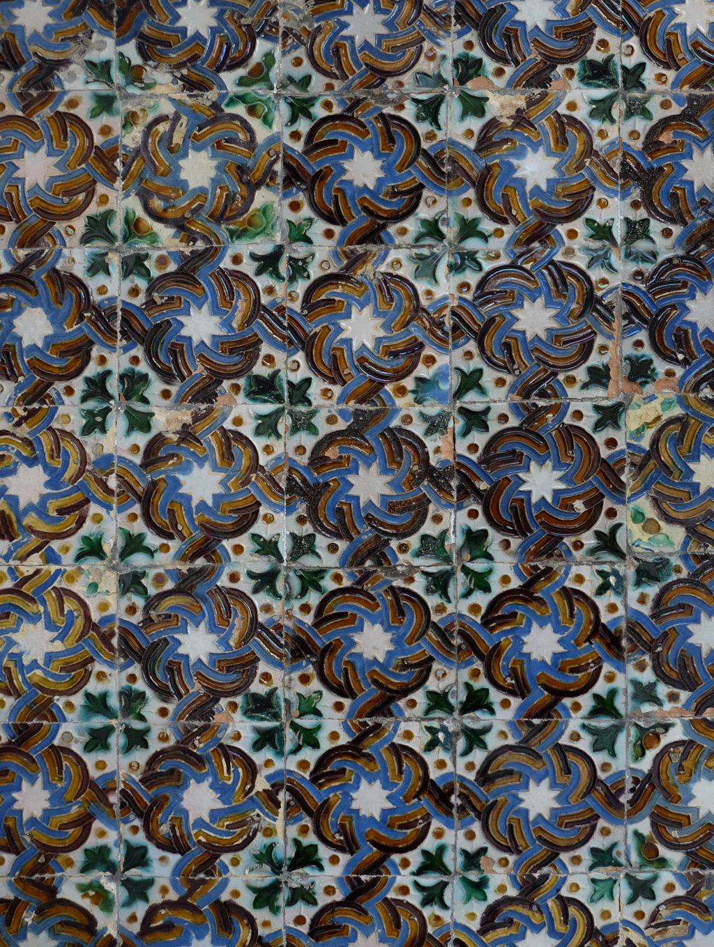 02677. Zócalo. Paño de azulejos de arista. Modelo 011. Casa de Pilatos. Sevilla.