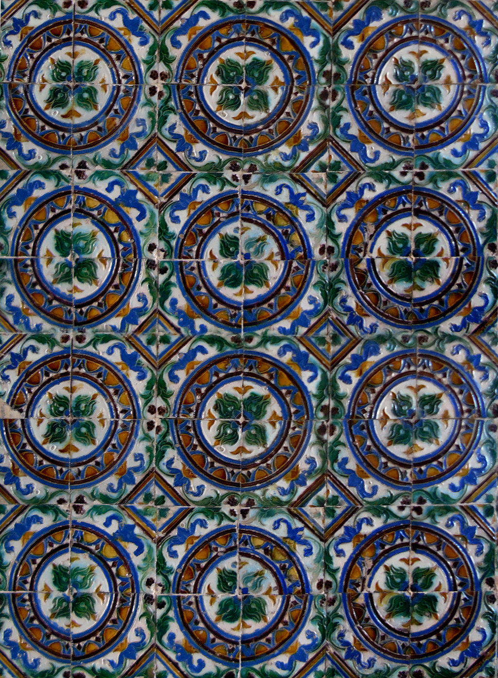 02719. Zócalo. Paño de azulejos de arista. Modelo 051. Casa de Pilatos. Sevilla.