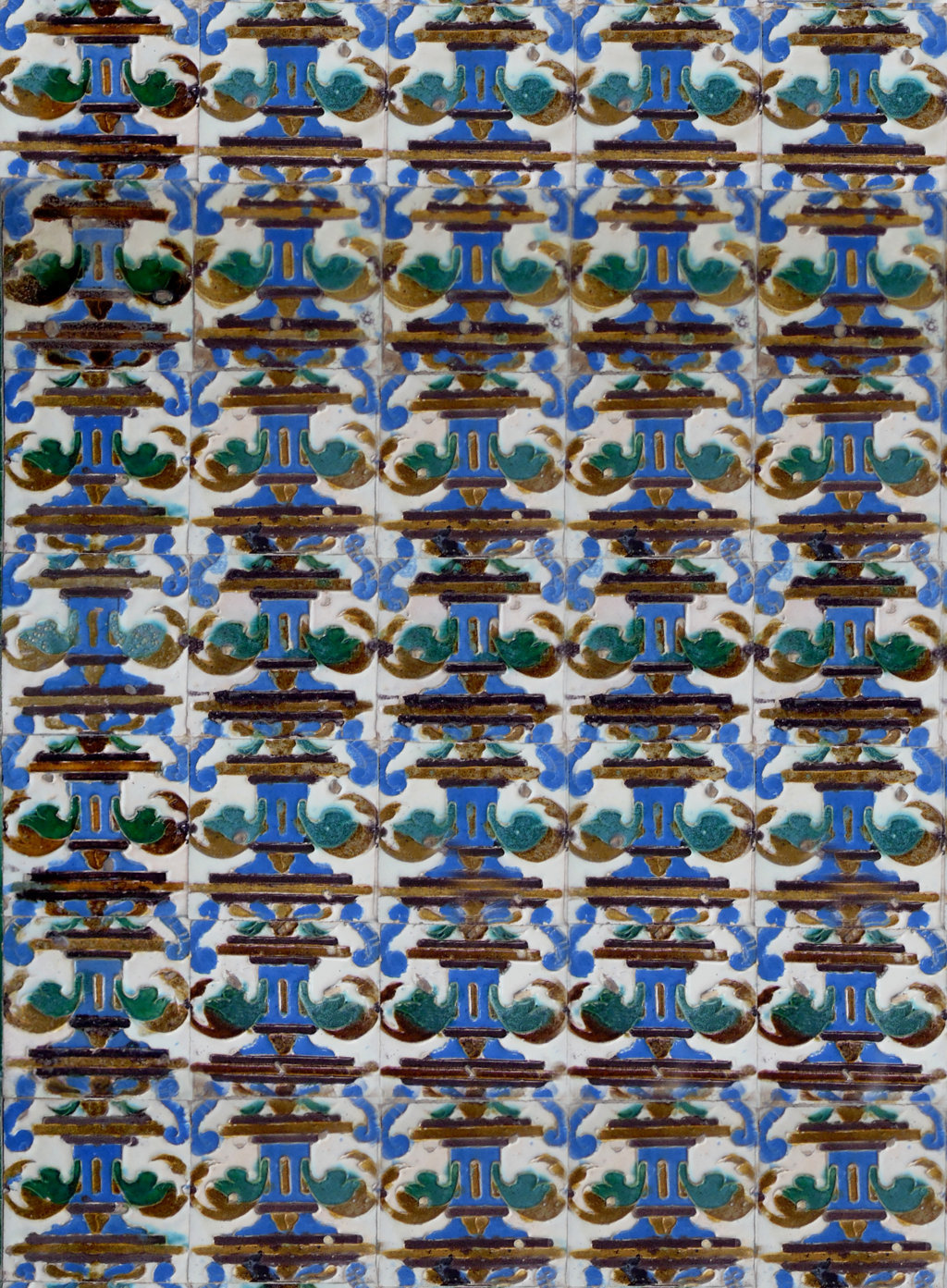 02723. Zócalo. Paño de azulejos de arista. Modelo 055. Casa de Pilatos. Sevilla.