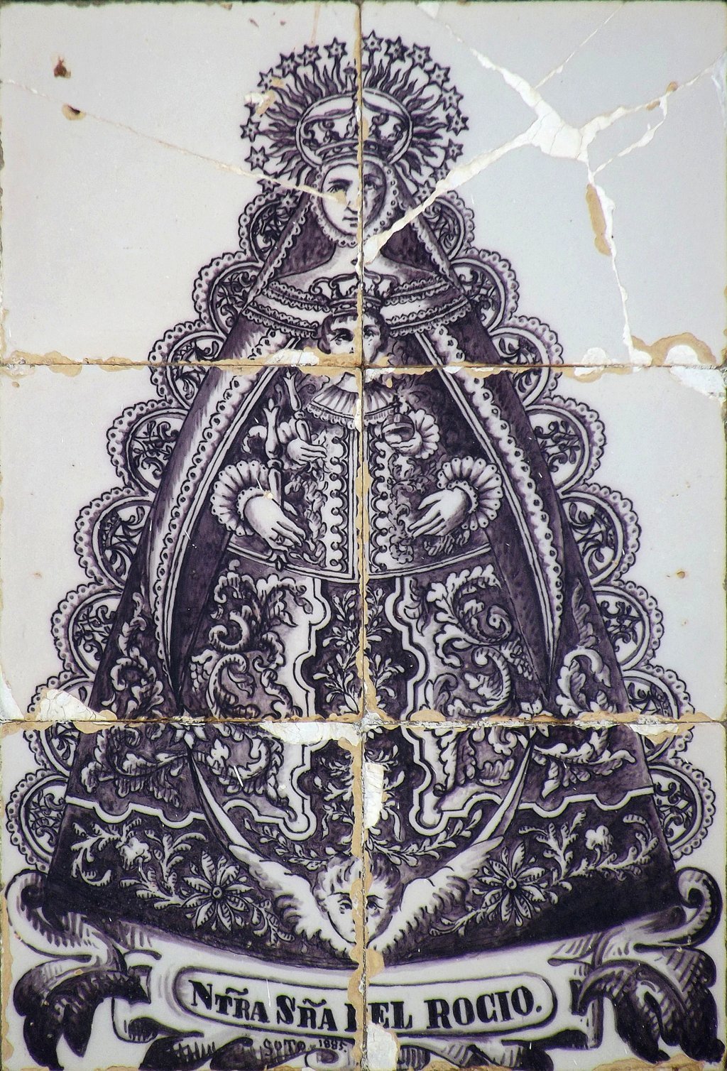 02748. Retablo cerámico. Virgen del Rocío. Villamanrique de la Condesa. Sevilla.