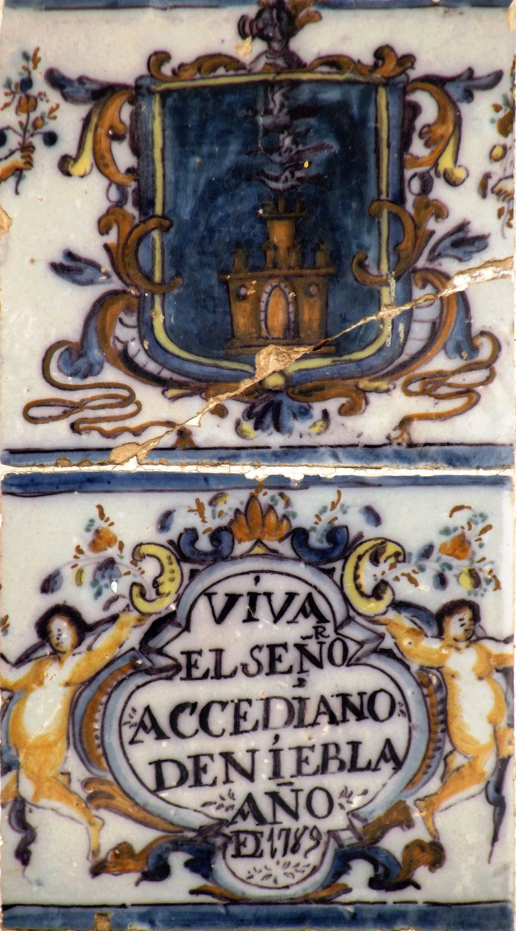 02788. Heráldica y vítor de arcediano de Niebla. Villanueva del Ariscal. Sevilla.