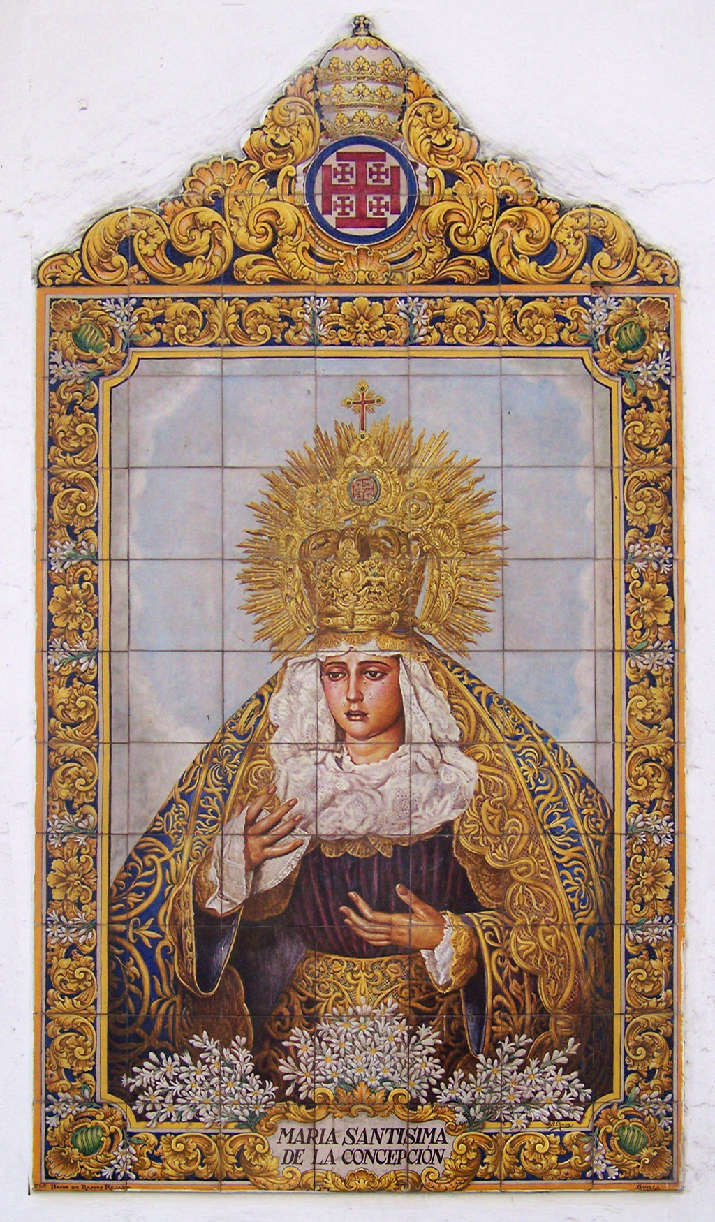 02823. Retablo cerámico. Virgen de la Concepción. Sevilla.