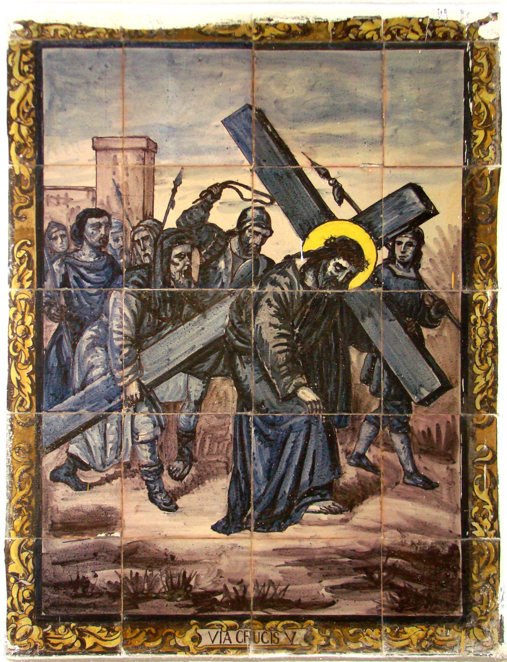 02833. Retablo cerámico. Escena de Vía Crucis. Quinta estación. Iglesia de San Juan de la Palma. Sevilla.