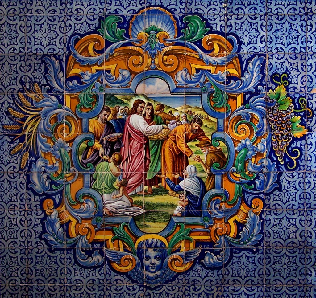 02977. Zócalo. Escena. La multiplicación de los panes y los peces. Iglesia de San Gonzalo. Sevilla.