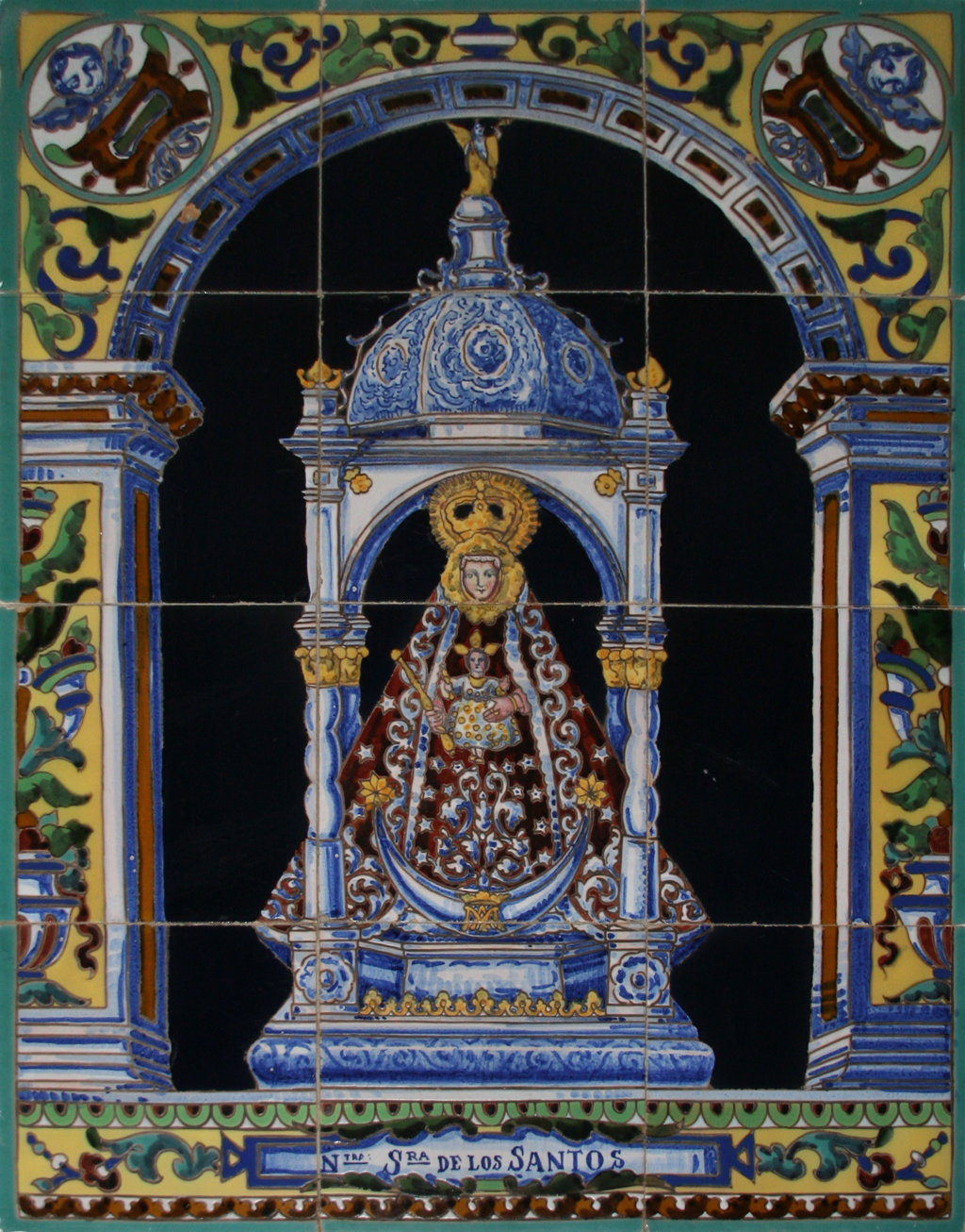 02996. Retablo cerámico. Virgen de los Santos. Alcalá de los Gazules. Cádiz.