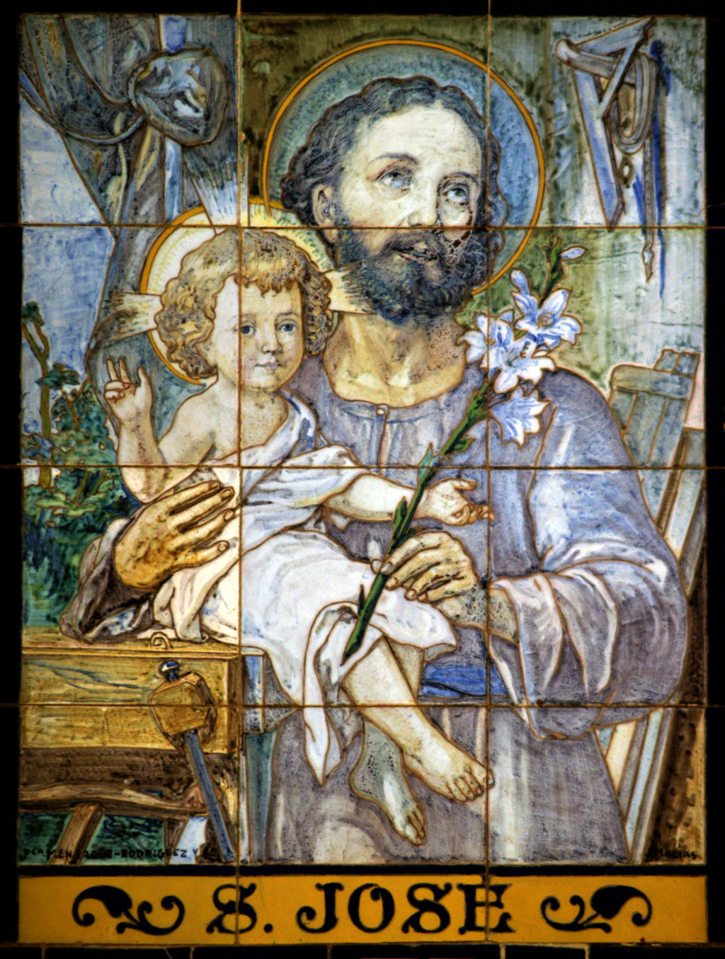 03028. Retablo cerámico. San José y el Niño Jesús. Sevilla.