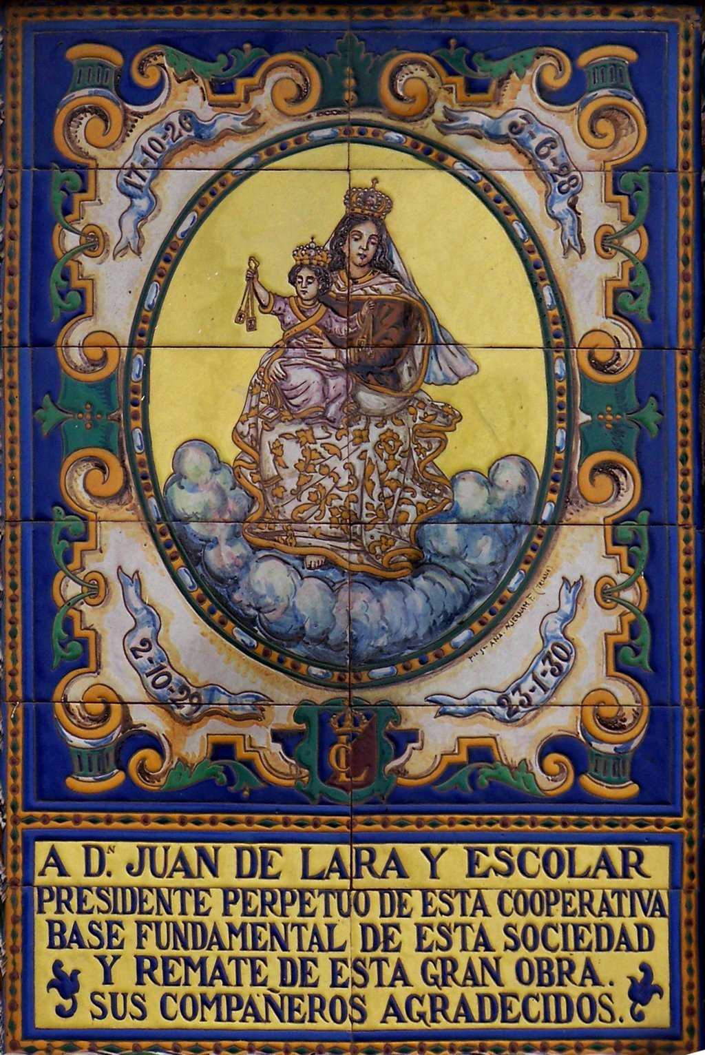 03077. Panel conmemorativo. Retablo cerámico. Virgen del Carmen. Sevilla.