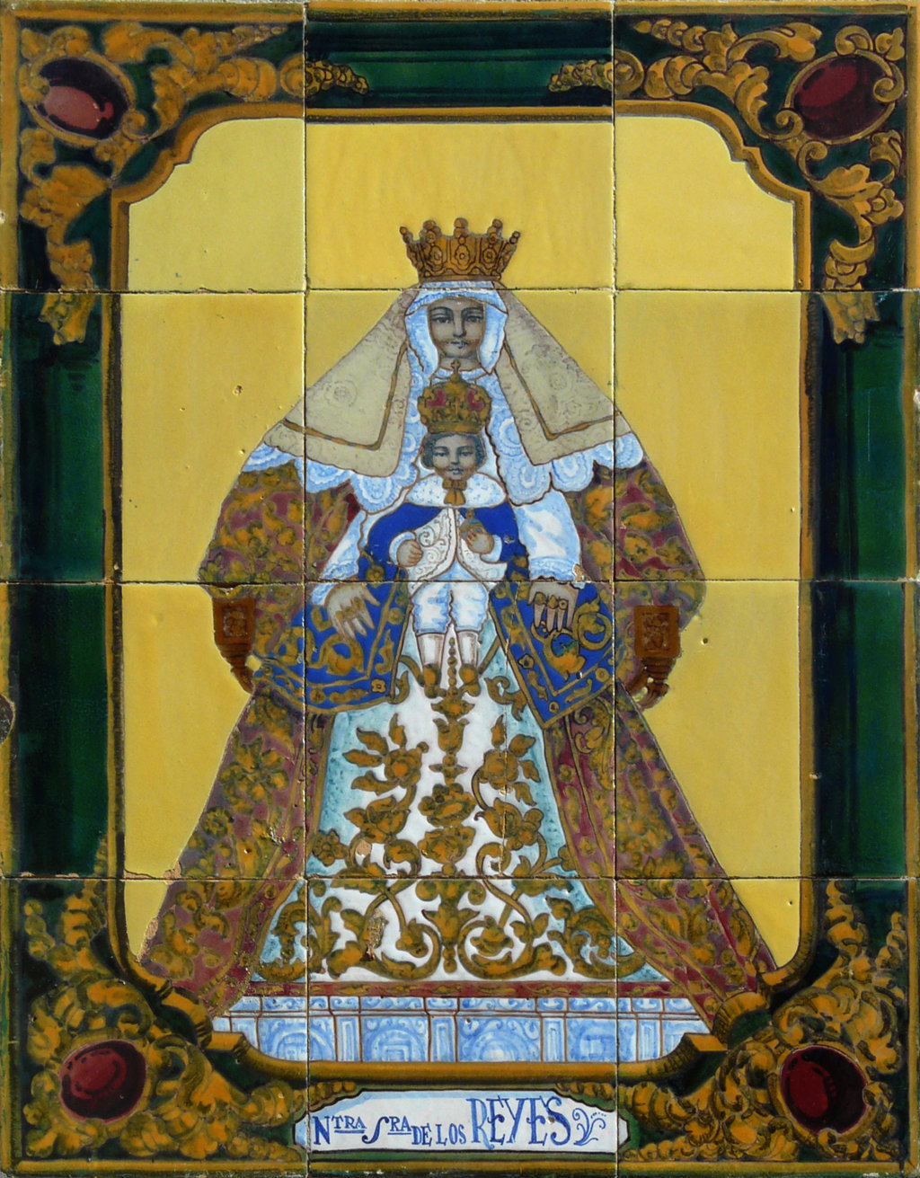 03083. Retablo cerámico. Virgen de los Reyes. Santiponce. Sevilla.