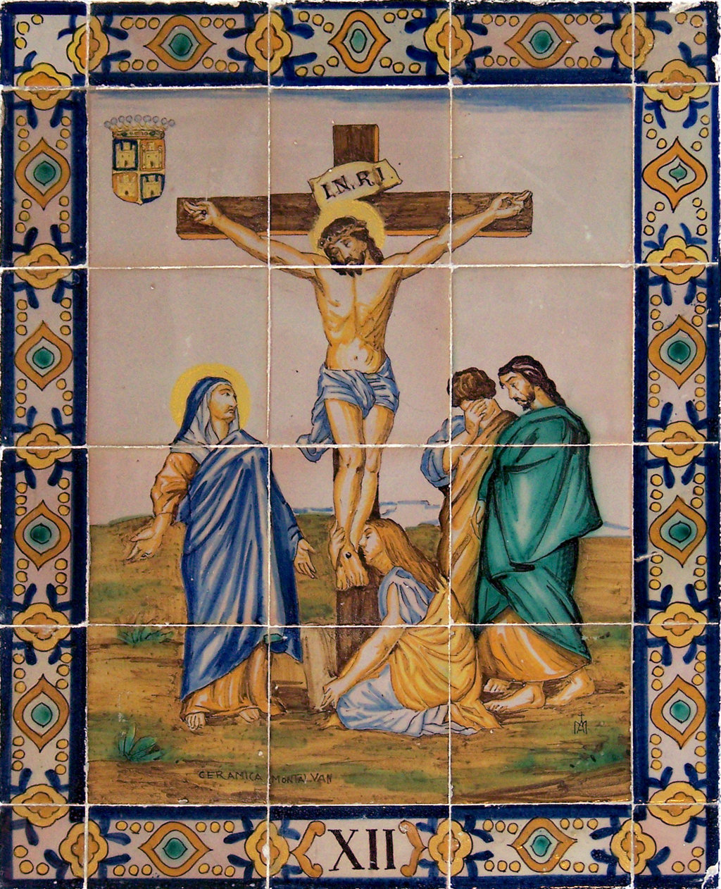 03212. Retablo cerámico. Escena de Vía Crucis. Duodécima estación. Iglesia de San Julián. Sevilla.