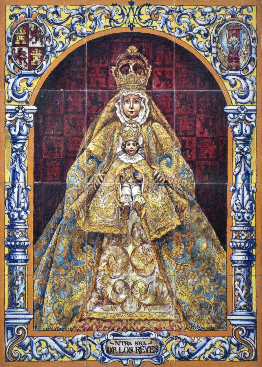 03431. Retablo cerámico. Virgen de los Reyes. Sevilla.
