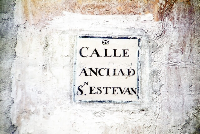 05452. Placa de Olavide. Nomenclátor. Calle Ancha de San Esteban, actual San Esteban. Sevilla. (Desaparecida)