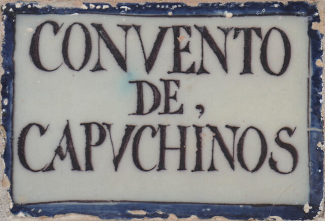 07541. Placa tipo Olavide. Enclave. Convento de Capuchinos, actual de Santa Ángela de la Cruz. Écija. Sevilla.